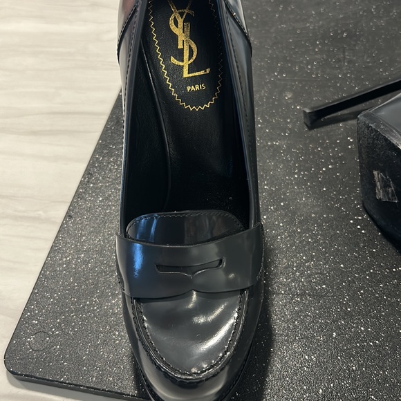 YSL heels - Picture 4 of 5